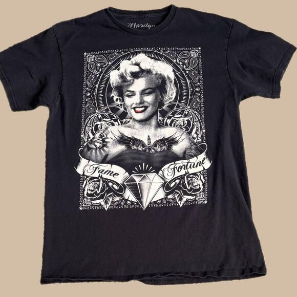 MARILYN MONROE TEE (SIZE M) - Picture 1 of 4